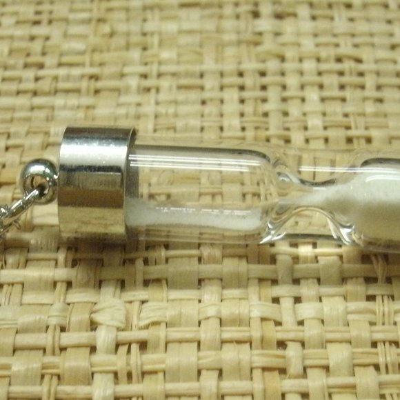 Glow in the Dark Hour Glass Necklace - Picture 15 of 16